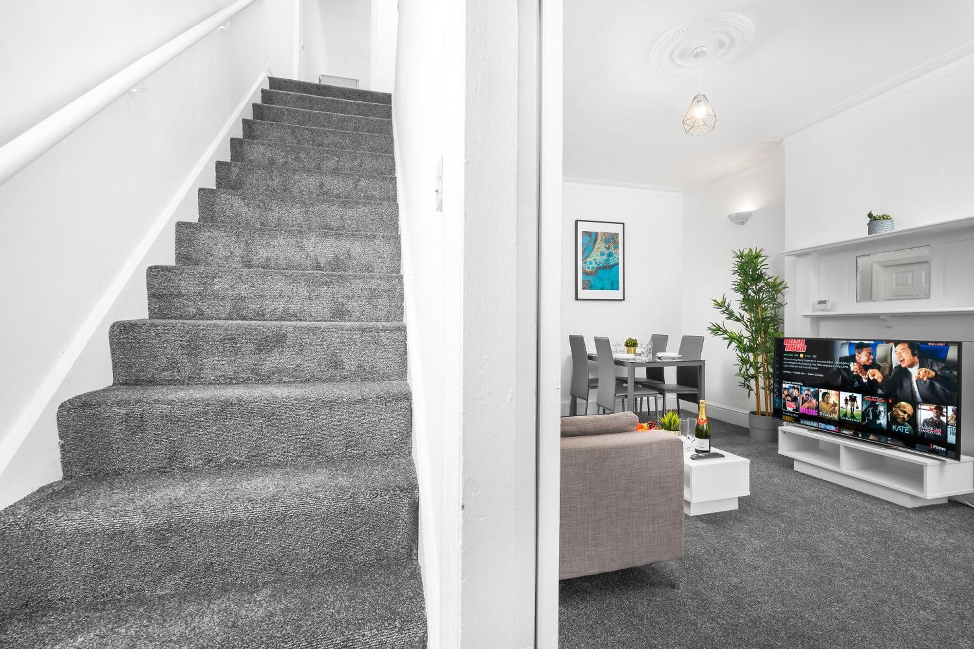 Harborne 2 Bedroom House - Parking - Smart Tv - Wifi - 62W Бирмингем Экстерьер фото